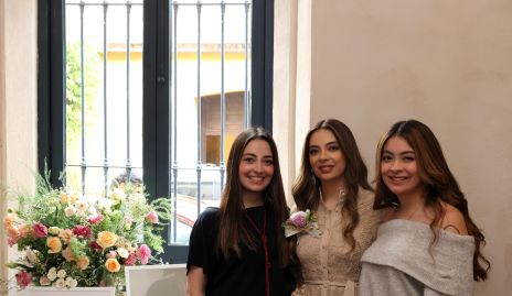  Marifer Contreras, Ana Contreras y Karla Contreras.