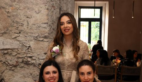   Verónica Toro, Ana Contreras y Daniela Kemp.