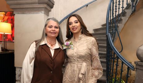  Susana Córdova y Ana Contreras.