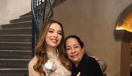 Ana Contreras e Irene Contreras.