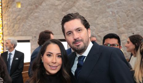  Carolina Gutiérrez y Fabián Martínez, padrinos de Emiliano.