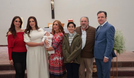  Familia Cantú.