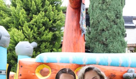  Paloma y Paulina González.