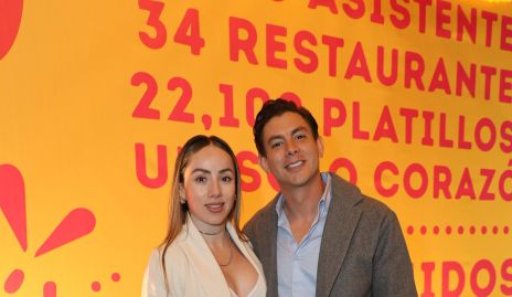  Andrea y Gustavo López.