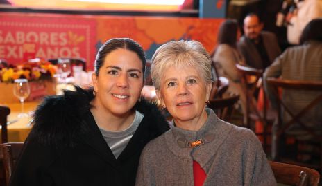  Gaby Carrillo y Flora Martínez.