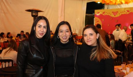  Coco Vázquez, Gabriela Zamora y Tania González.