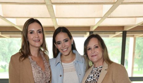  Sandra Pérez, Titi De Luna e Ingrid Pérez.
