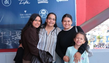  Andrea, Pili, María Inés y Fernanda.