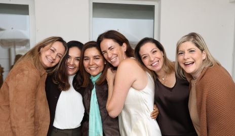 . Gaby Artolózaga, Ana Paula Valdéz, Lorena Torres, Alejandra Güemes, Ceci Limón y Karla Verástegui.