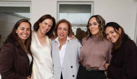  Nora Otero, Alejandra Güemes, Karina Ramos, Berenice Cortez y Ana Paula Valdés.