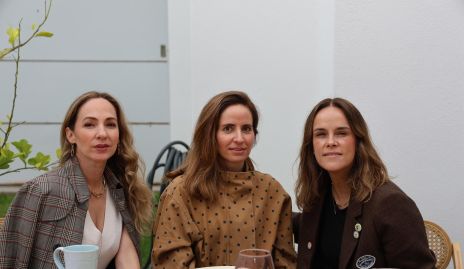  Lila Medina, Ifi Güemes y María Sotomayor.