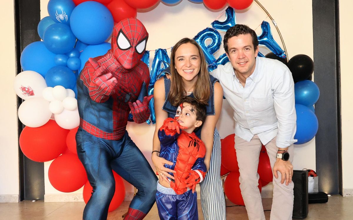 CUMPLEA&Ntilde;OS DE MARCELO GRANADOS