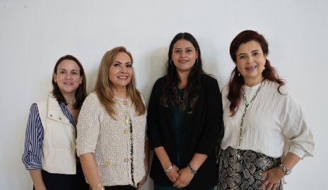 Diana Guel, Rocío Morales, Alicia Anahi Cisneros y Rosi Vázquez.