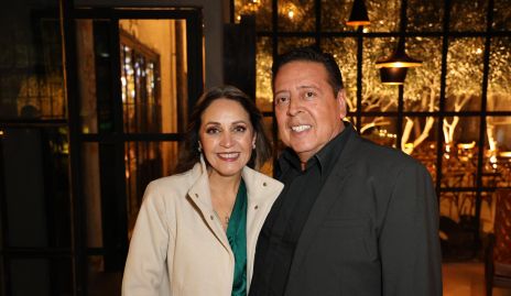  Martha Ruiz y Enrique Pérez.