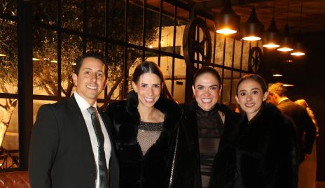  Andrés Chávez, Valeria Zúñiga, July Valle y Sofía Prieto.