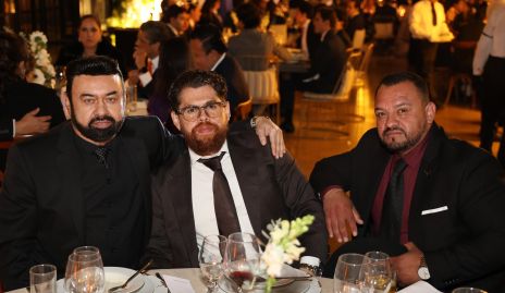  Raúl González, Raúl González y David.