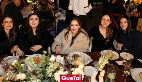  Paola Gutiérrez, Isa Zollino, Laura Bravo, Miriam Díaz Infante y Mercedes Bárcena.