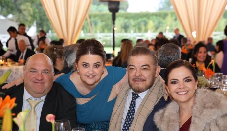  Salomón Raitarski, Margaret Lozano, Jaime Lozano y Montse Lozano.