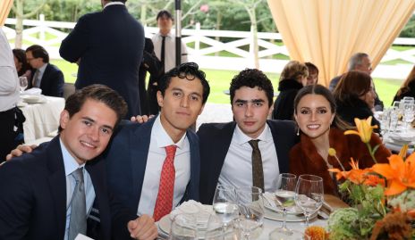  Rodrigo Pérez, David Sánchez, Pablo Córdova y Aurora Torres.