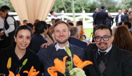  Mariana, Kevin y Florencio.