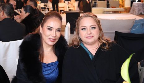  Lorena Herrera y Montserrat Gutiérrez.