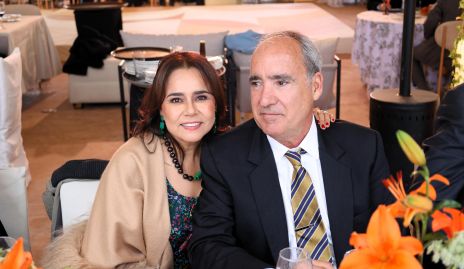  Laura Acosta y Ricardo Raymond.