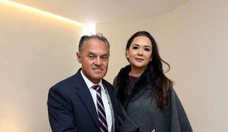  Alfonso Cosío y Elizabeth Silva.