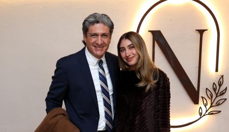 Rolando Torres y Sofía Torres.