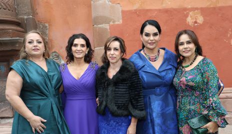  Güera Gutiérrez, Elvira Sánchez, Alejandra Ávila, Marily de Tobías y Laura Acosta.