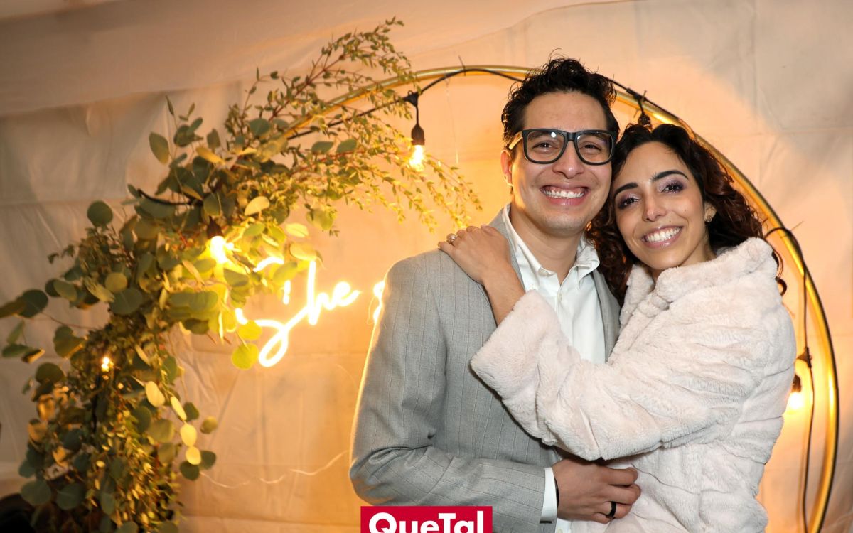 FIESTA COMPROMISO DE ARTURO CANT&Uacute; Y ALE DE LUNA