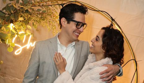  Arturo Cantú y Ale De Luna.