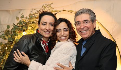  Alejandra Alcalde, Ale De Luna y Ángel De Luna.
