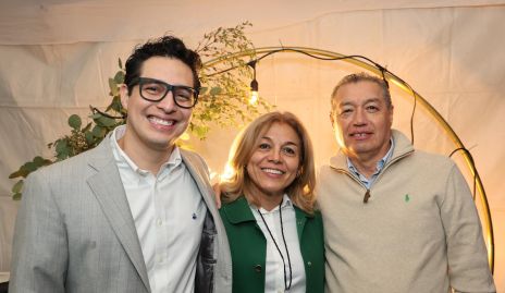  Arturo Cantú, Olivia y Jorge Cantú.