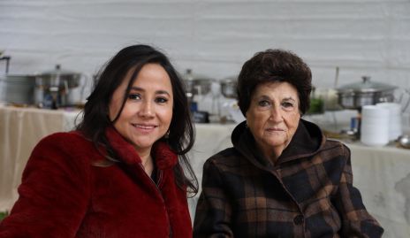  Anita Dip y Lupita.