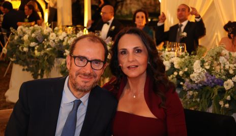  Luis Nava y Cristina de Nava.