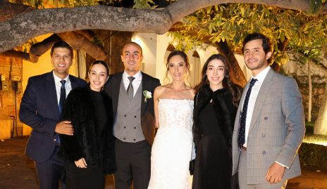  Juan Manuel Piñero, Vale Navarro, Alejandro Villalobos, Valeria Rangel, Paula Pérez y Julián Abud.