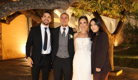  Alejandro Pérez, Alejandro Villalobos, Valeria Rangel y Laura.