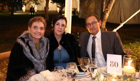 Toyita Villalobos, Esmeralda Romo y Rafael Villalobos.