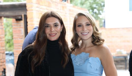  Karina Hernández y Ale Álvarez.