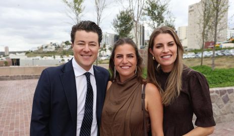  Gastón, Danitza y Paulet Lozano del Bosque.