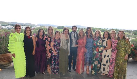  Claudia de los Santos, Laura Acosta, Malena Rubín, Verónica Payán, Ingrid Pérez, Hilda Rodríguez, Alejandro del Pozo, Gabriela Serment, Claudia Toledo, Lynette Pizzuto, Claudia Ávila, Anita González y Marlú Mendizábal.