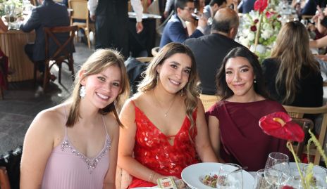  Sofía Gaytán, Montse Humara y Alexia Lara.