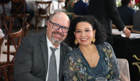  Nacho Somohano y Gaby Becerra.