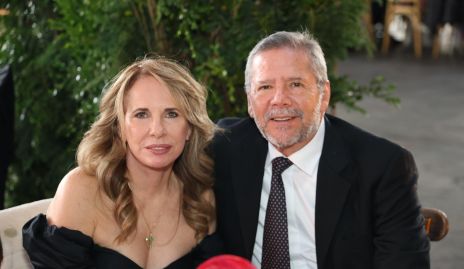  Lupita Pereda y Alejandro Santibáñez.