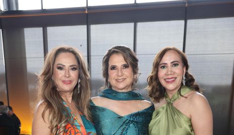  Amanda Cardona, Adriana Saucedo y Julieta Arellano.