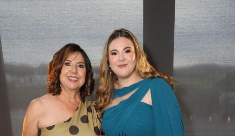  Lidia Saucedo y Adriana Jaimes.