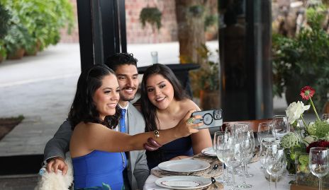  Arantza Torres Fonte, Luis Pablo Zacarías y Ana Torres Fonte.