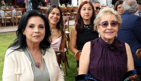  Elena Sánchez y Ofelia Corripio