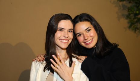  Montse y Natalia Hampshire.