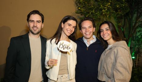  Alonso Gómez, Montse Hampshire, Bosco Gómez y Natalia del Río.